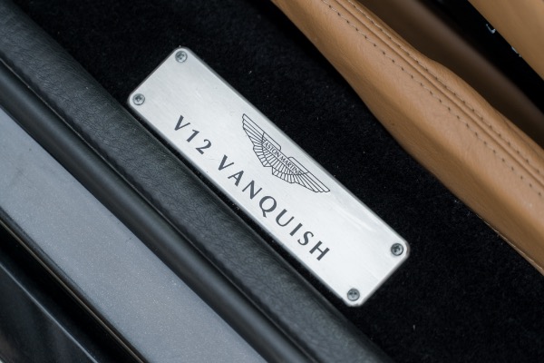Used-2003-Aston-Martin-V12-Vanquish