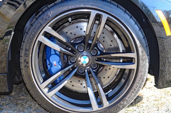 Used-2015-BMW-M4-manual