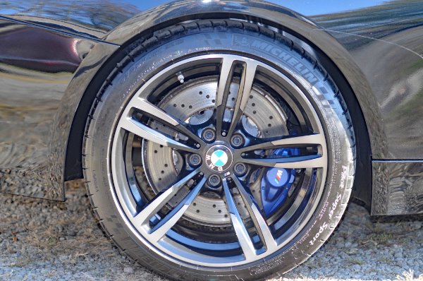 Used-2015-BMW-M4-manual