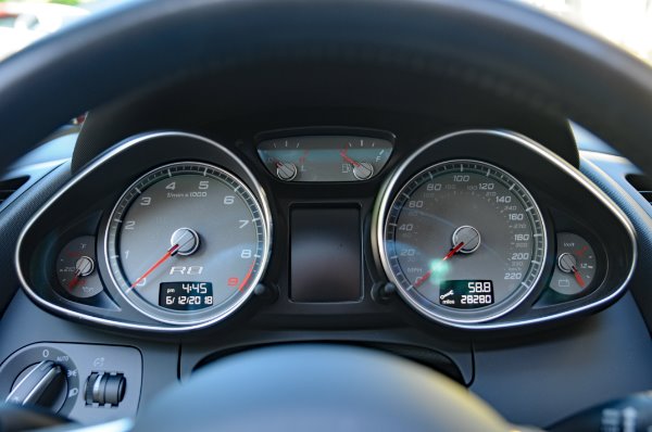 Used-2011-Audi-R8-42-quattro-Spyder-6-Speed
