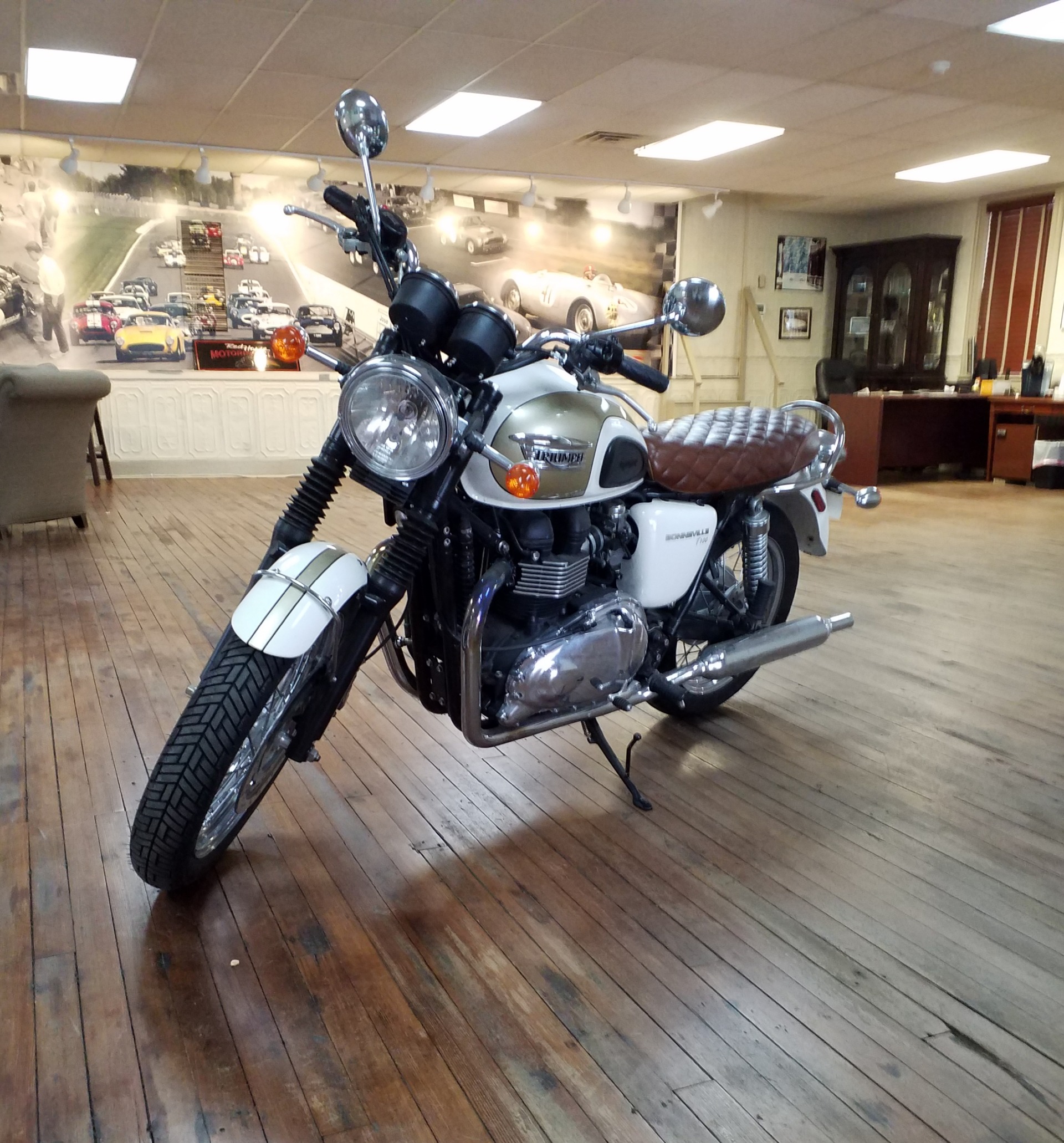 honda triumph near me