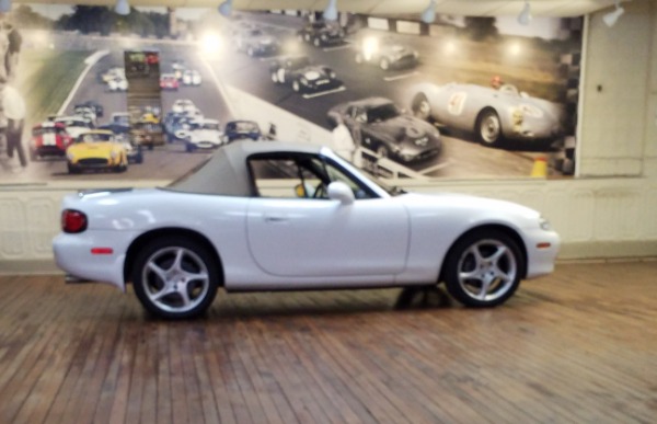 Used-2002-Mazda-MX-5-/-Miata-LS