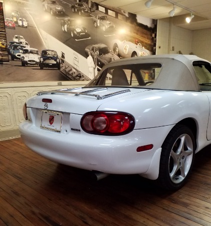 Used-2002-Mazda-MX-5-/-Miata-LS