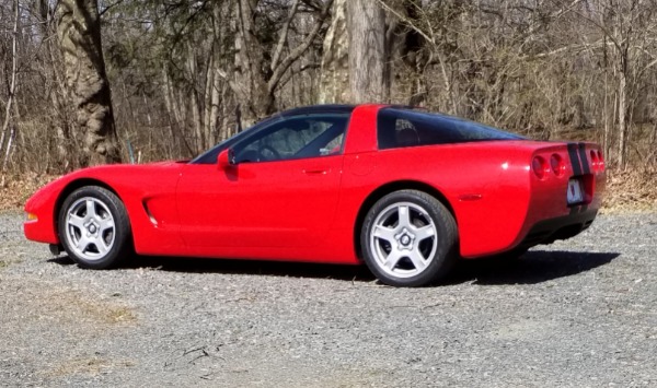 Used-1998-Chevrolet-Corvette