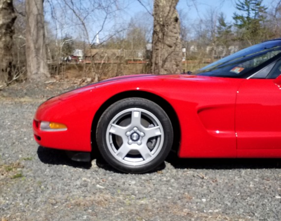 Used-1998-Chevrolet-Corvette