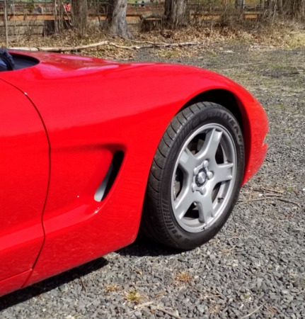 Used-1998-Chevrolet-Corvette