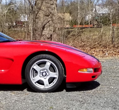 Used-1998-Chevrolet-Corvette