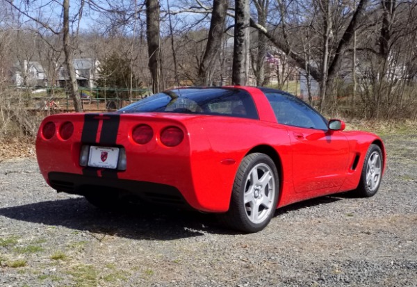 Used-1998-Chevrolet-Corvette