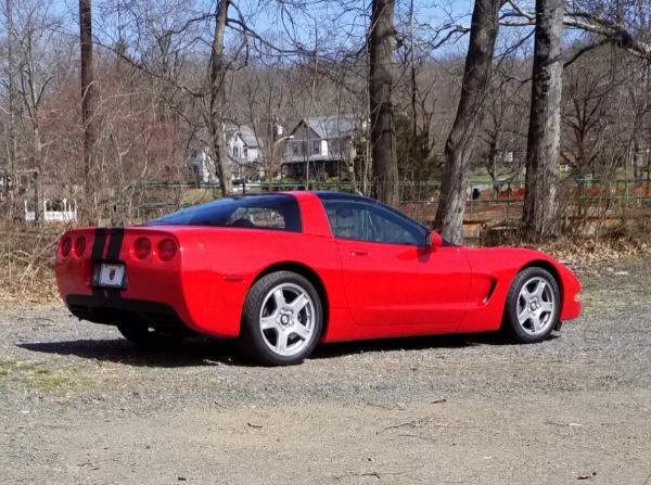 Used-1998-Chevrolet-Corvette