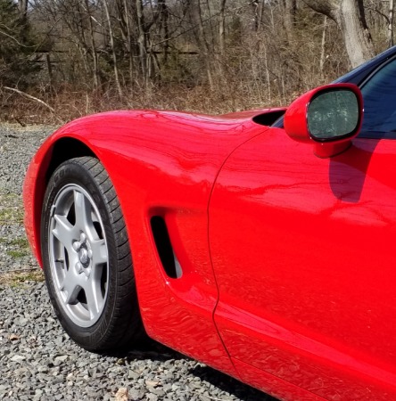 Used-1998-Chevrolet-Corvette