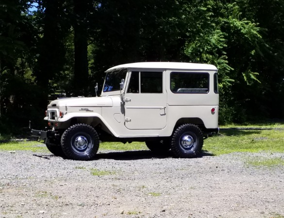 Used-1969-Toyota-FJ-40-Land-Cruiser