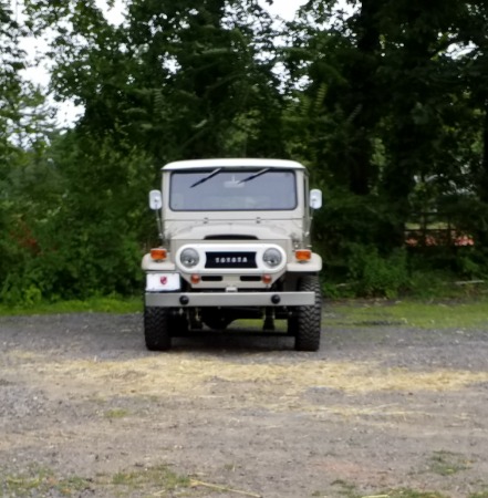 Used-1969-Toyota-FJ-40-Land-Cruiser