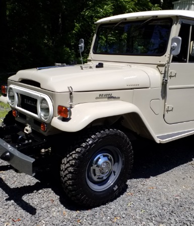 Used-1969-Toyota-FJ-40-Land-Cruiser