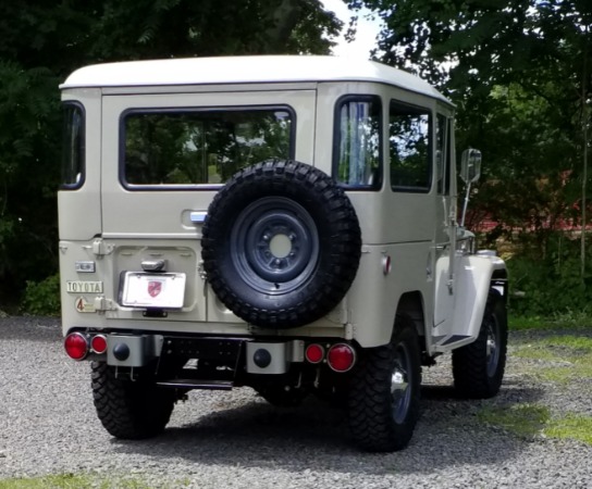 Used-1969-Toyota-FJ-40-Land-Cruiser