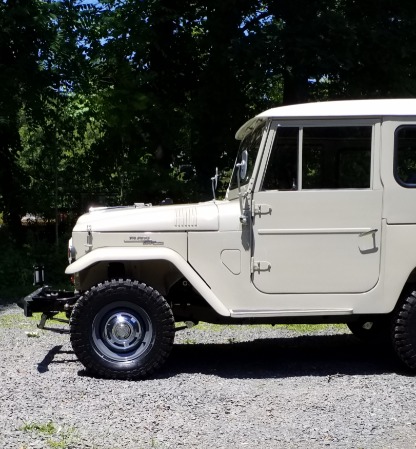 Used-1969-Toyota-FJ-40-Land-Cruiser