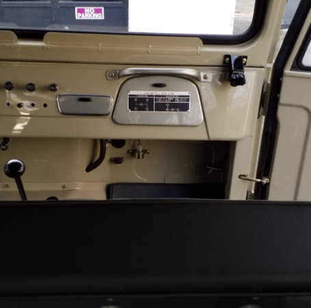Used-1969-Toyota-FJ-40-Land-Cruiser