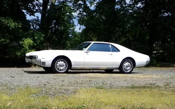 Used-1966-Oldsmobile-Toronado