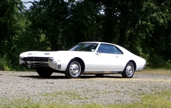 Used-1966-Oldsmobile-Toronado