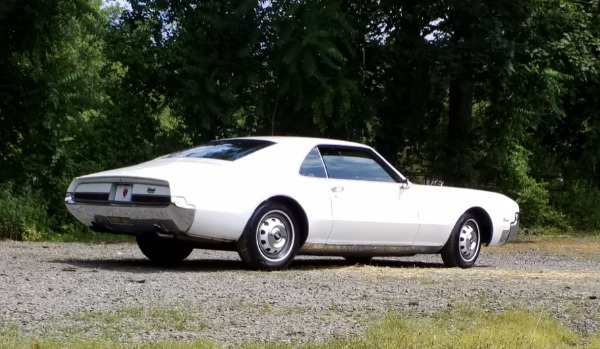 Used-1966-Oldsmobile-Toronado