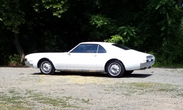 Used-1966-Oldsmobile-Toronado