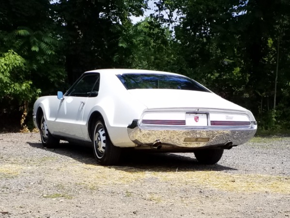 Used-1966-Oldsmobile-Toronado