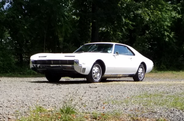 Used-1966-Oldsmobile-Toronado