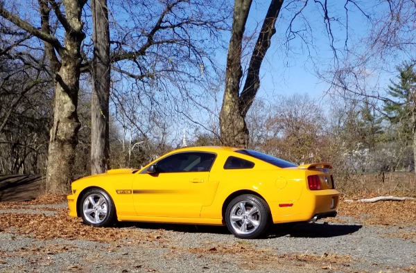 Used-2008-Ford-GT-/-CS