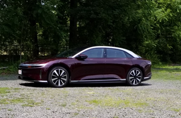 Used-2023-Lucid-Air-Touring