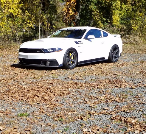 Used-2022-FORD-/-SALEEN-MUSTANG---302-BLACK-LABEL