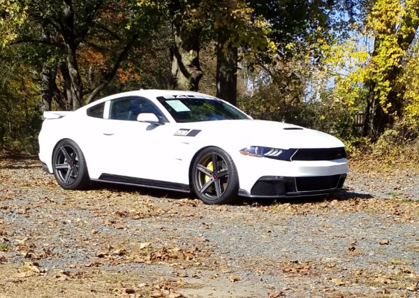 Used-2022-FORD-/-SALEEN-MUSTANG---302-BLACK-LABEL