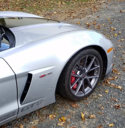 Used-2009-CHEVROLET-CORVETTE-Z-06-Z-06
