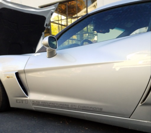 Used-2009-CHEVROLET-CORVETTE-Z-06-Z-06