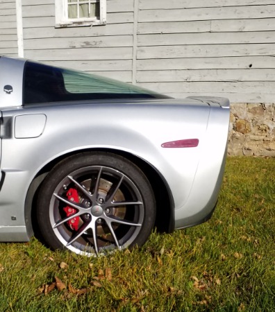 Used-2009-CHEVROLET-CORVETTE-Z-06-Z-06