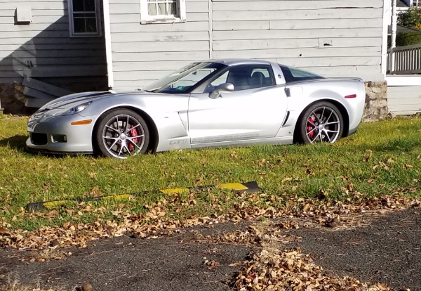 Used-2009-CHEVROLET-CORVETTE-Z-06-Z-06
