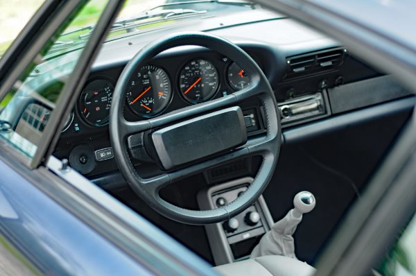 Used-1988-Porsche-911-turbo-Carrera-Turbo